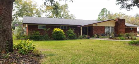616 Cannan Drive Angleton TX 77515