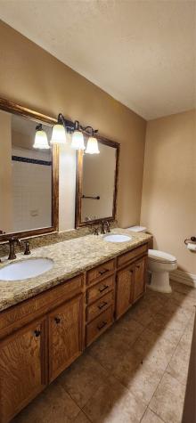 616 Cannan Drive Angleton TX 77515