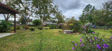 616 Cannan Drive Angleton TX 77515