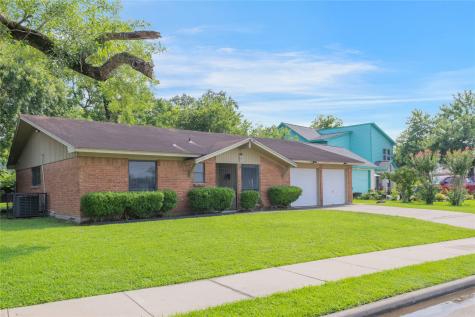 4011 Wuthering Heights Drive Houston TX 77045