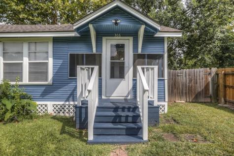 306 Florence Street Tomball TX 77375
