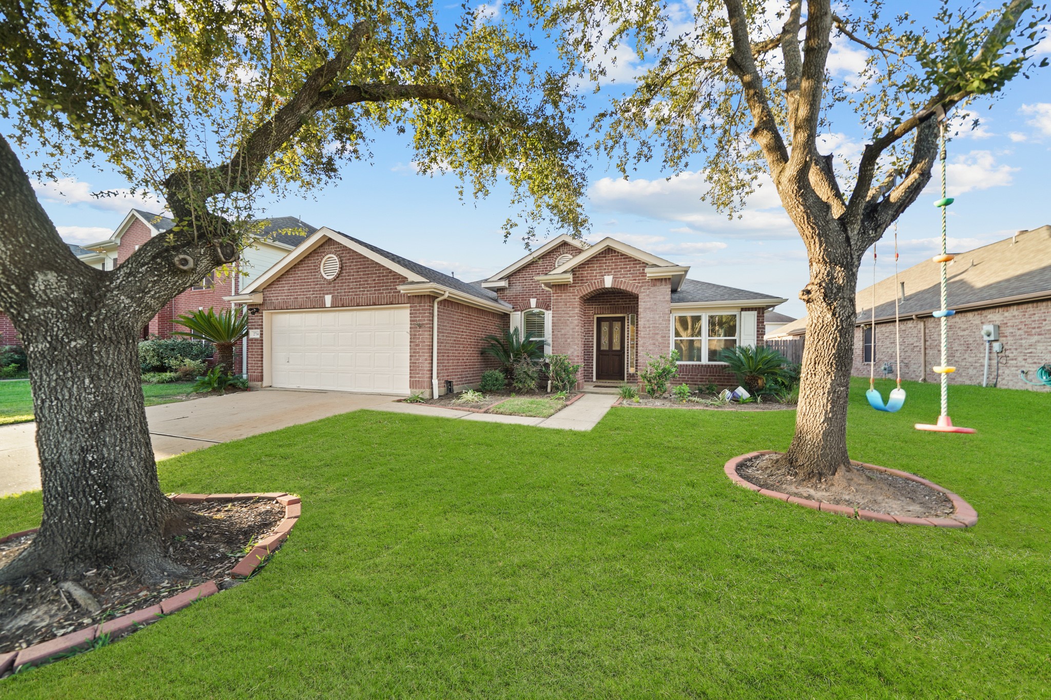 2714 Crestbrook Court Sugar Land TX 77479