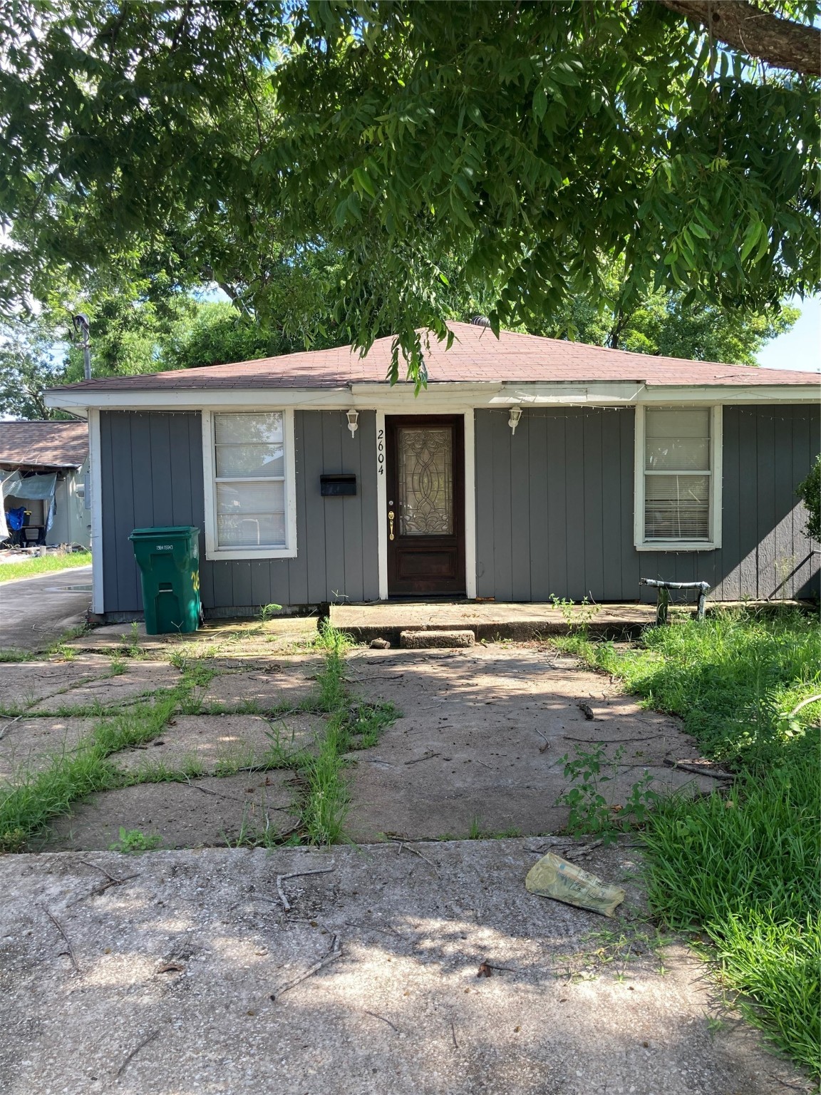 2604 Almendares Avenue Pasadena TX 77506