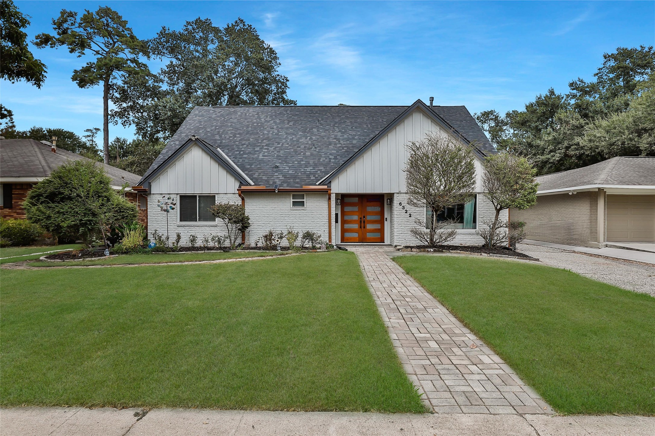 6322 Woodbrook Lane Houston TX 77008