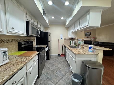 800 Country Place Drive 401 Houston TX 77079