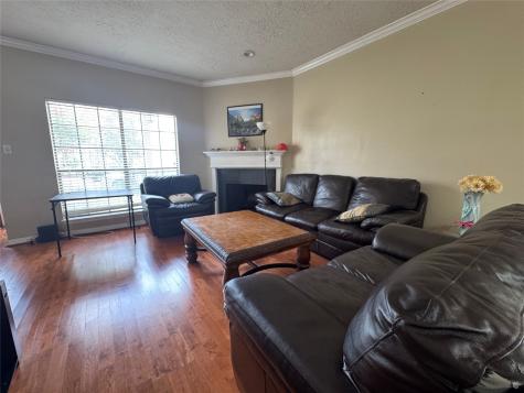 800 Country Place Drive 401 Houston TX 77079