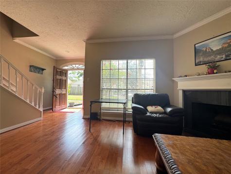 800 Country Place Drive 401 Houston TX 77079