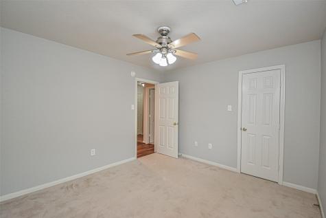 13014 Sayan Glen Lane Houston TX 77070