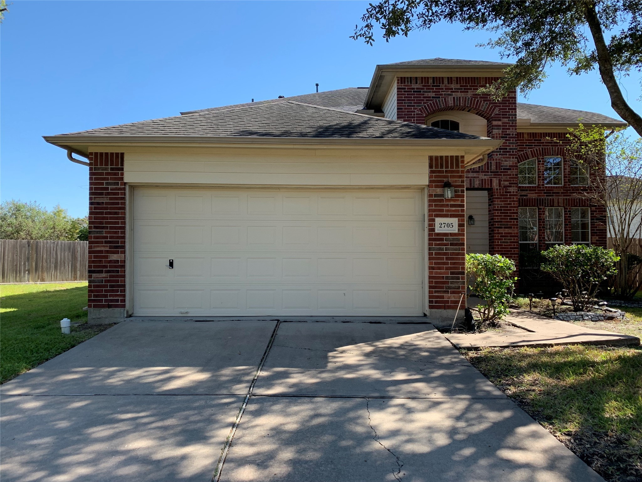2705 Shallow Falls Court Pearland TX 77584