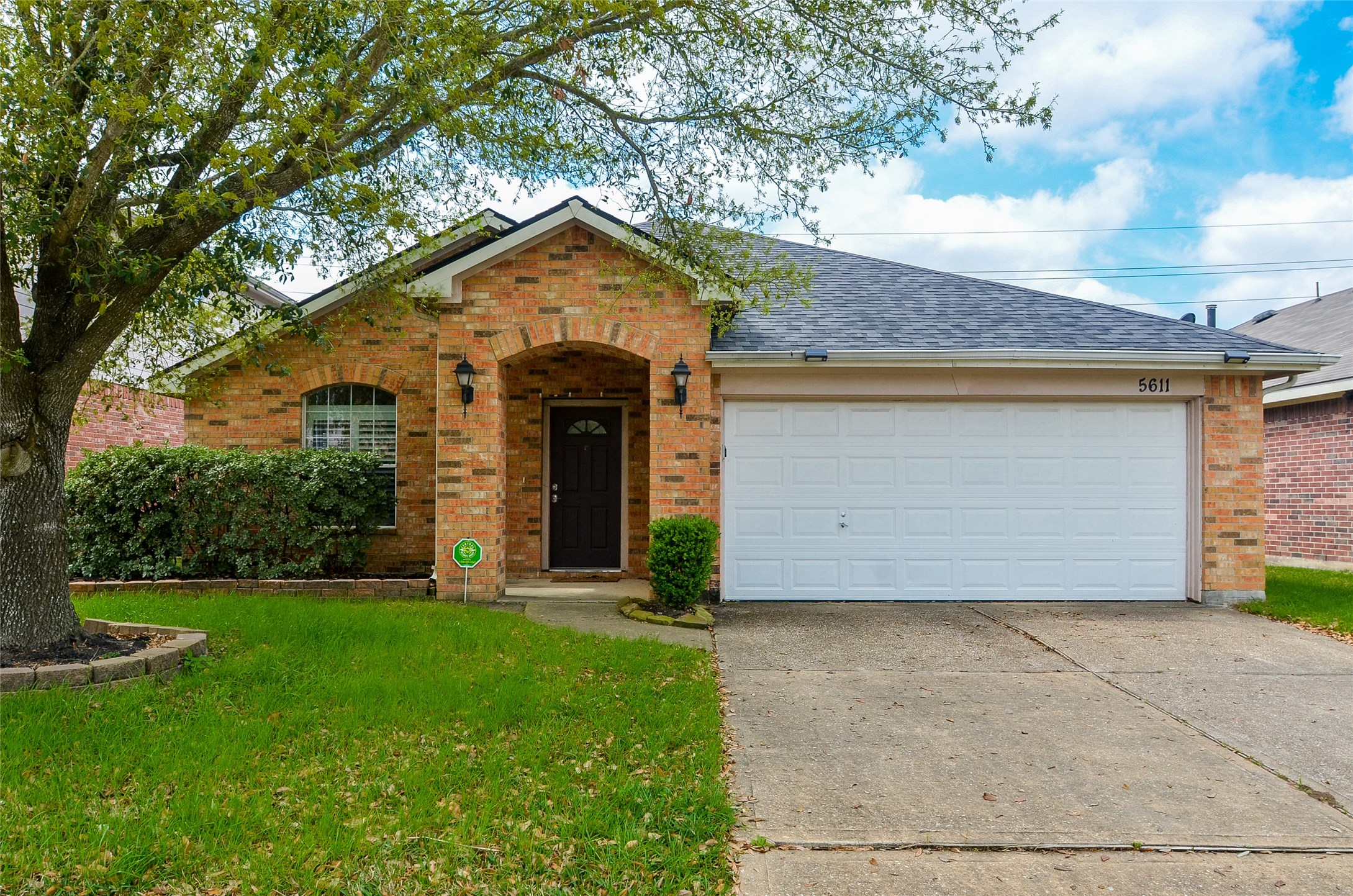 5611 Brookhollow Oaks Trail Houston TX 77084
