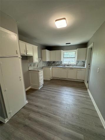 5950 Doulton Drive Houston TX 77033