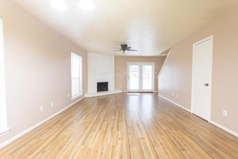 1907 Country Village Boulevard B Humble TX 77338