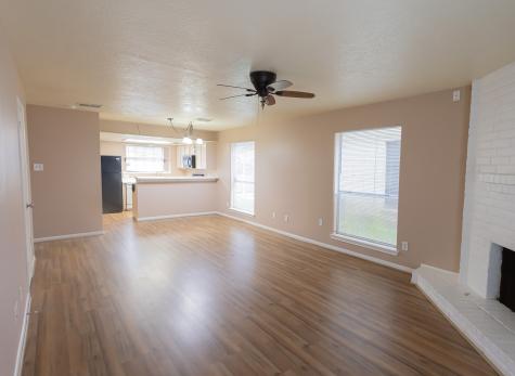 1907 Country Village Boulevard B Humble TX 77338