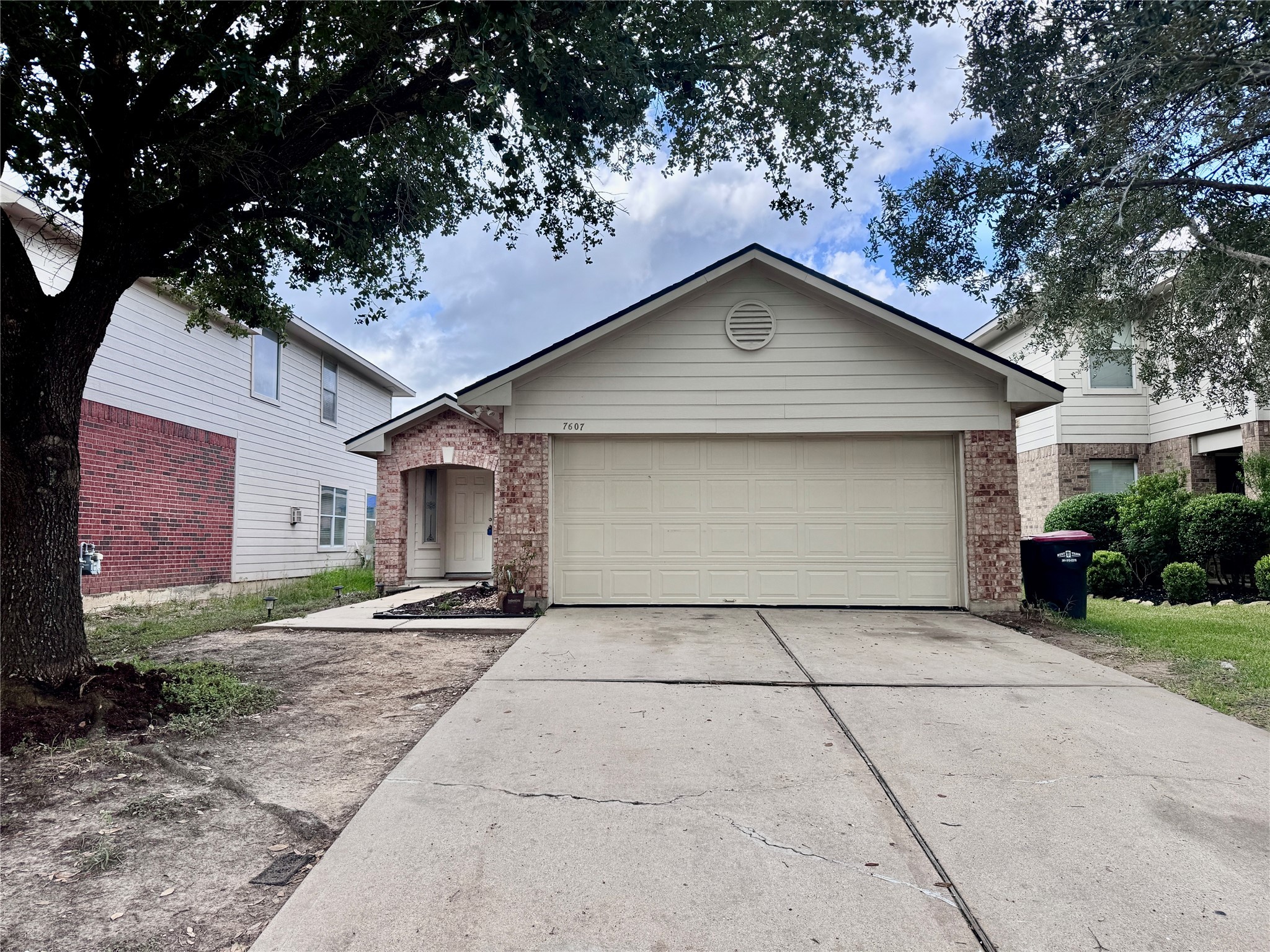 7607 Legacy Pines Drive Cypress TX 77433