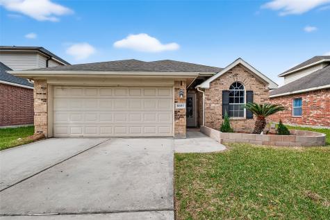 9807 Tawny Trace Court Houston TX 77044