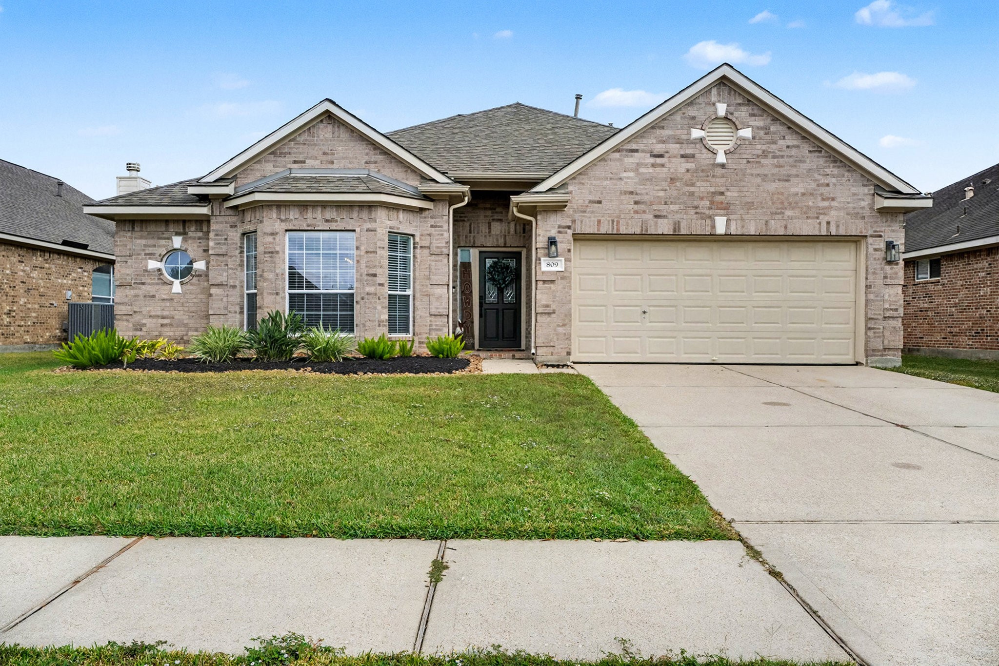 809 Hallmark Oak Street Seabrook TX 77586