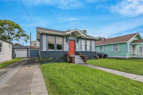 4307 Avenue Q 1/2 Galveston TX 77550