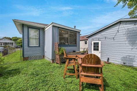 4307 Avenue Q 1/2 Galveston TX 77550