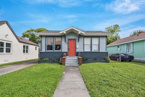 4307 Avenue Q 1/2 Galveston TX 77550