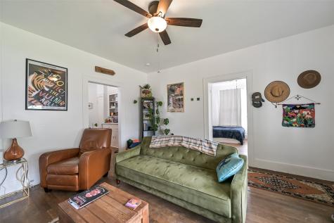 4307 Avenue Q 1/2 Galveston TX 77550
