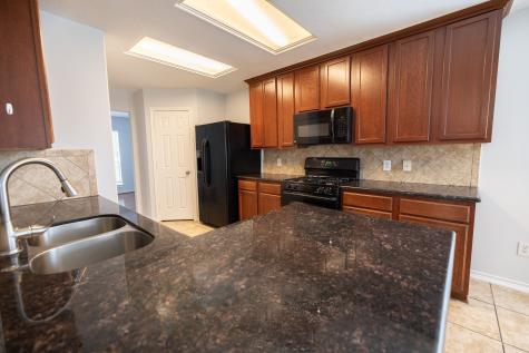 11906 Clear Brook Oak Street Houston TX 77089