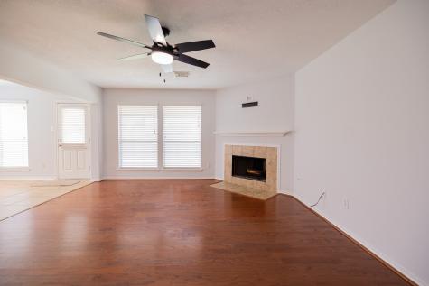 11906 Clear Brook Oak Street Houston TX 77089
