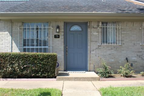 1016 Tri Oaks Lane 75 Houston TX 77043
