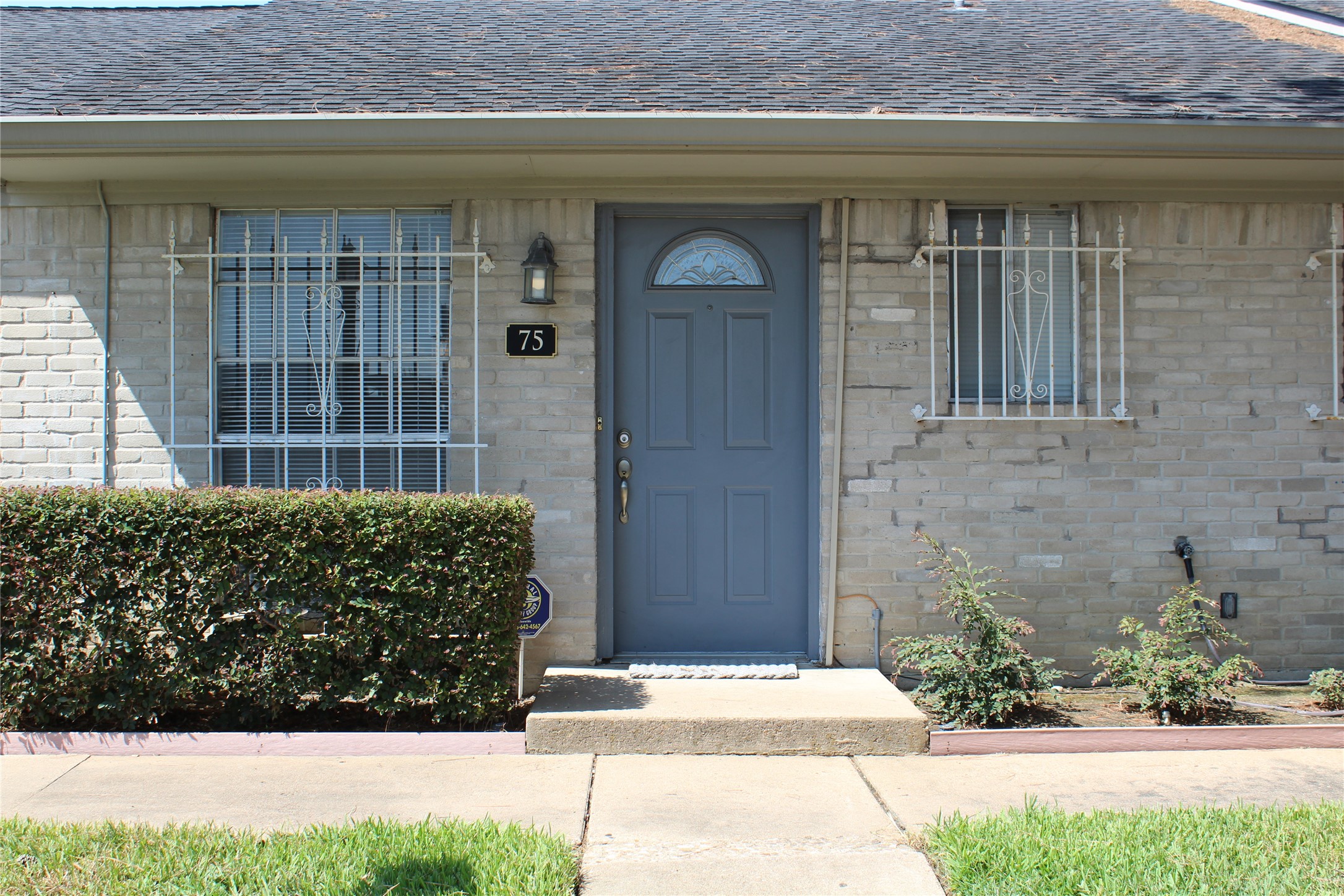 1016 Tri Oaks Lane 75 Houston TX 77043