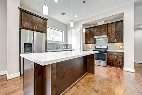 609 Sydnor Street Houston TX 77020