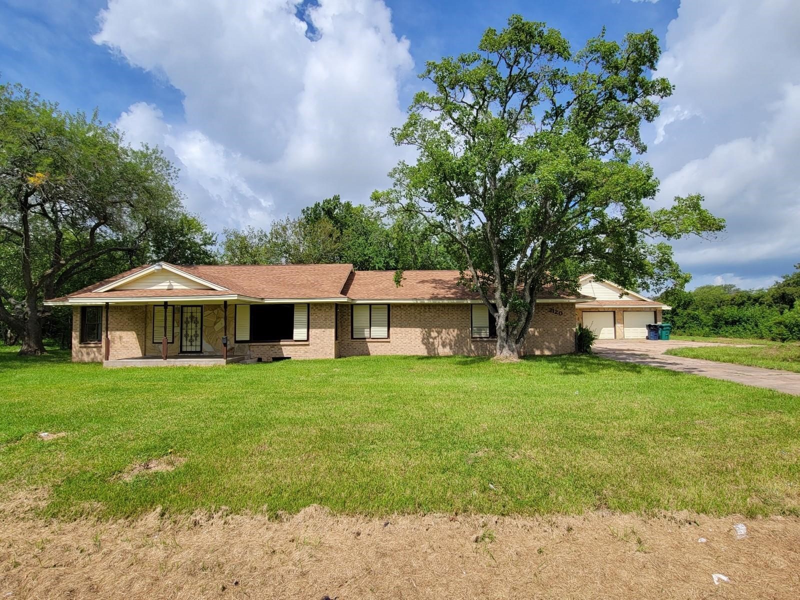 2120 Palm Street La Marque TX 77568