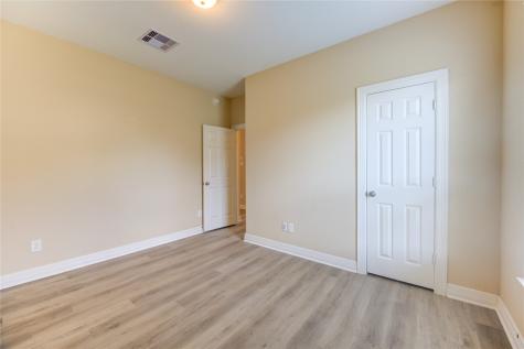5530 Mangrove Creek Lane Sugar Land TX 77479
