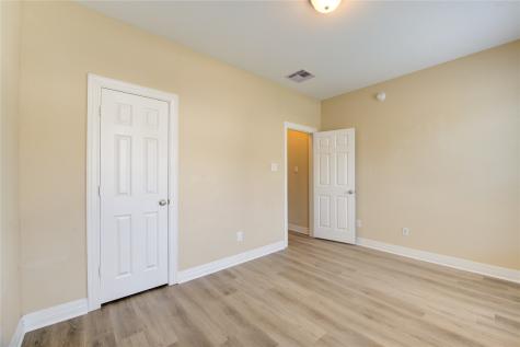 5530 Mangrove Creek Lane Sugar Land TX 77479