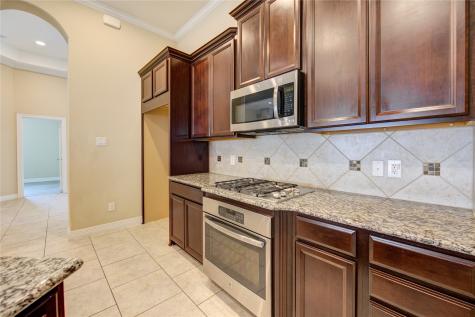 5530 Mangrove Creek Lane Sugar Land TX 77479