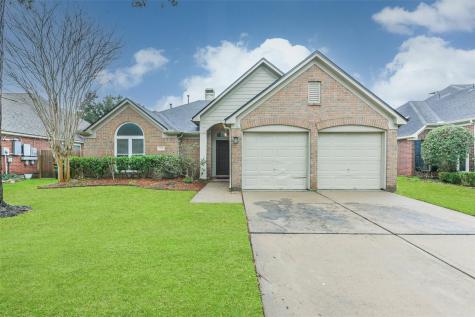 3714 Paigewood Drive Pearland TX 77584