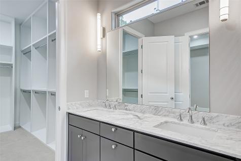 5114 Pine Reach Drive Houston TX 77018