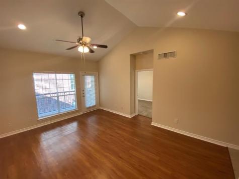 1919 Post Oak Park Drive Drive 2202 Houston TX 77027