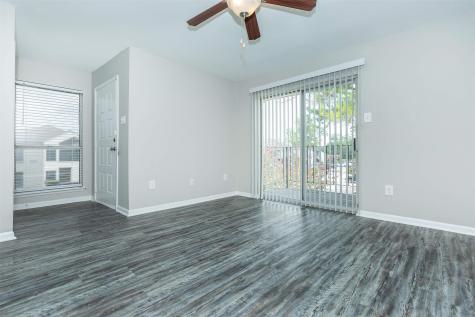 1111 W Main Street 1703 League City TX 77573