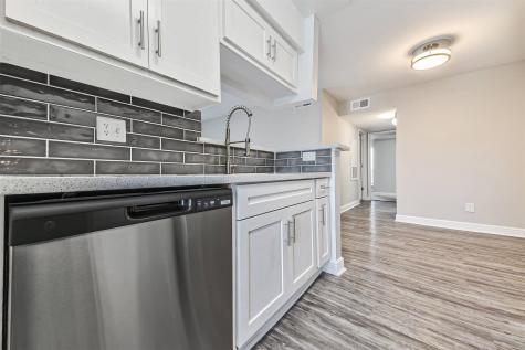 1111 W Main Street 1703 League City TX 77573