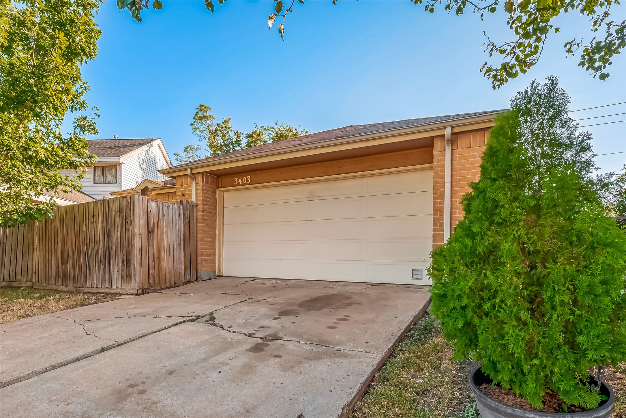 3403 Meadway Drive Houston TX 77082