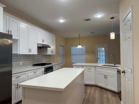 1818 Maidenhair Lane Sugar Land TX 77479