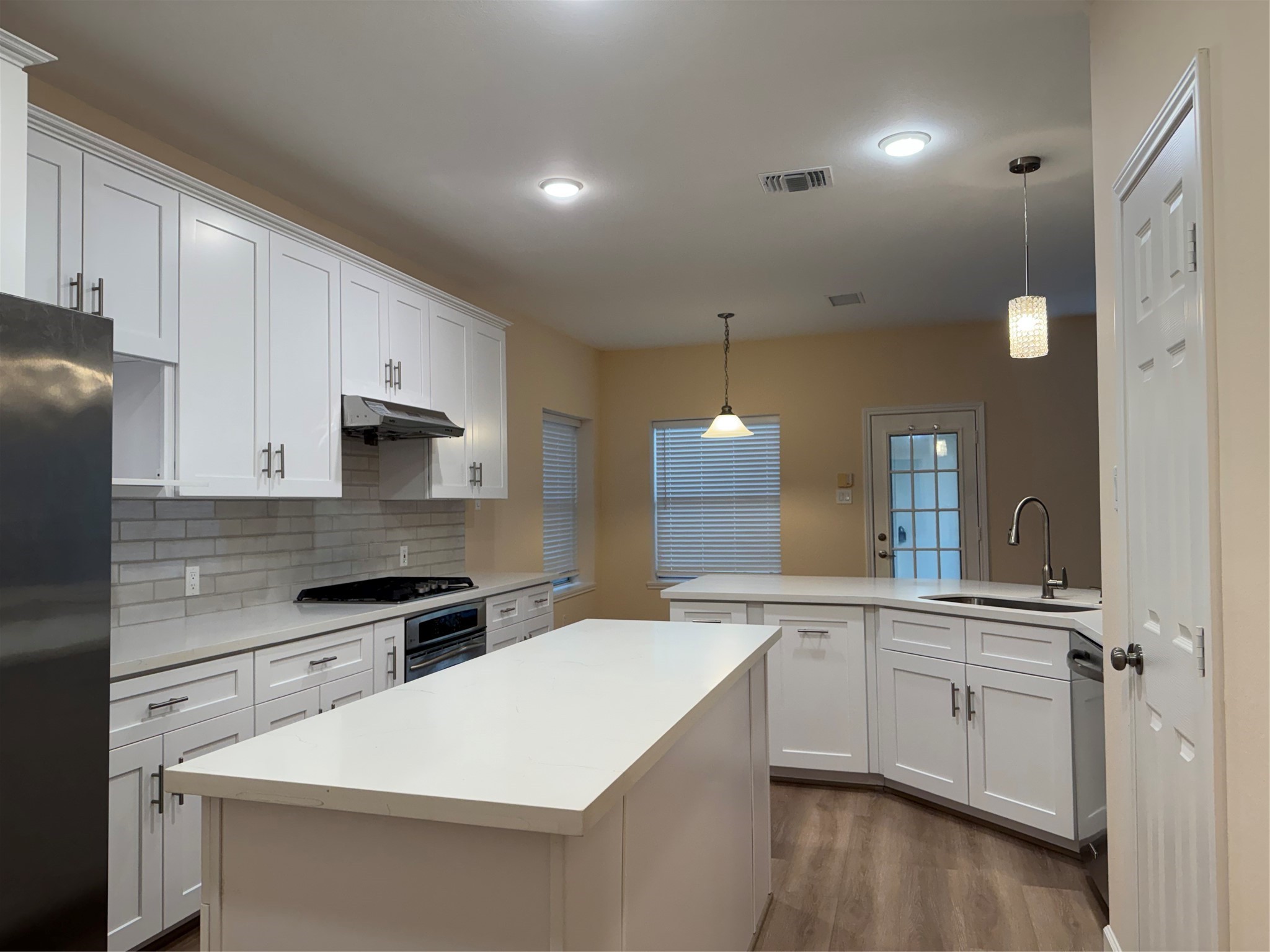 1818 Maidenhair Lane Sugar Land TX 77479