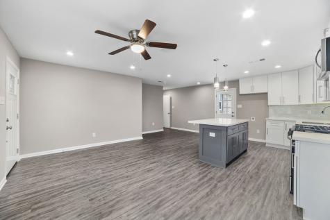 160 W Whitney Street Houston TX 77018