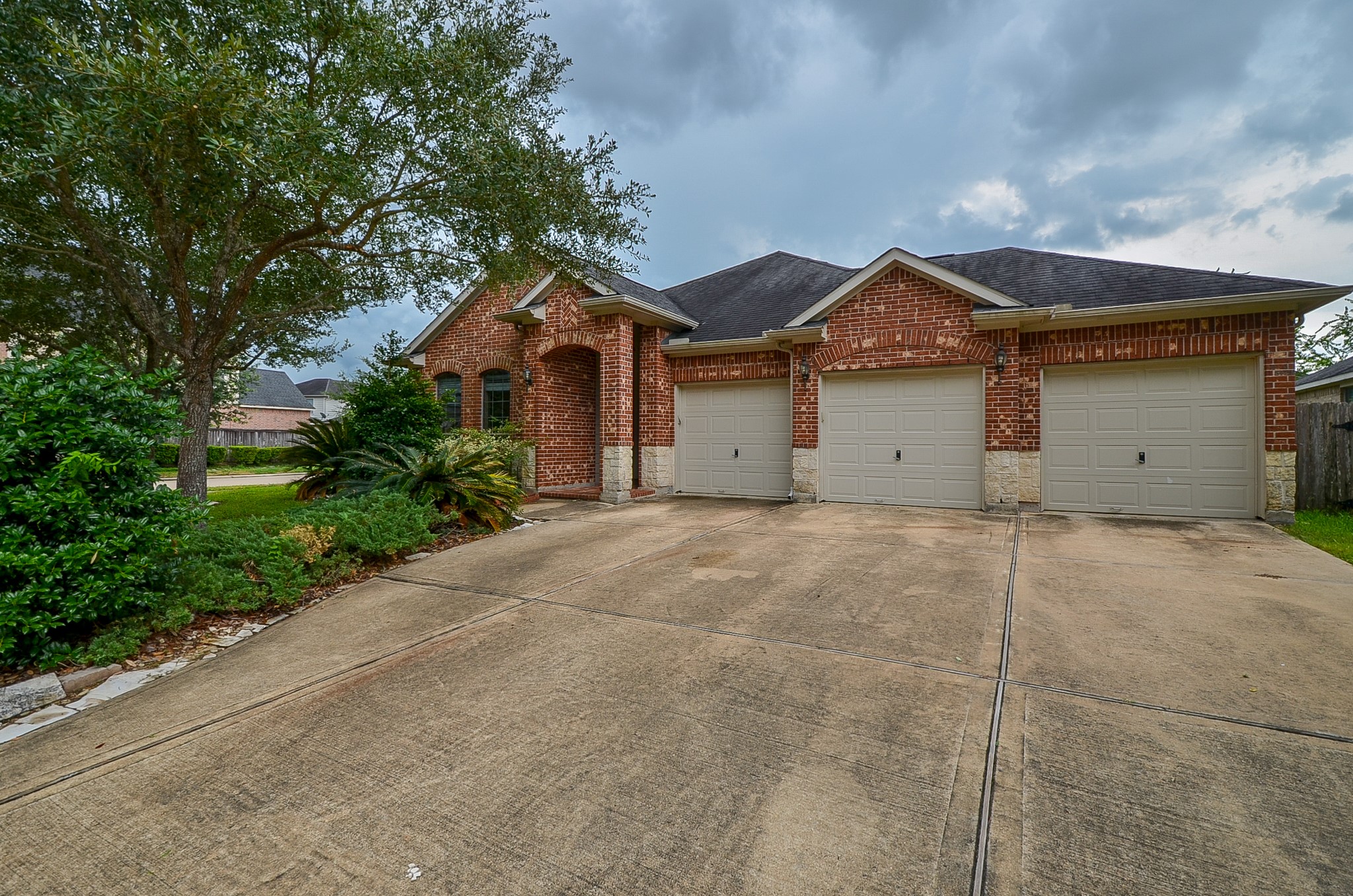 4019 Jade Cove Lane Sugar Land TX 77479