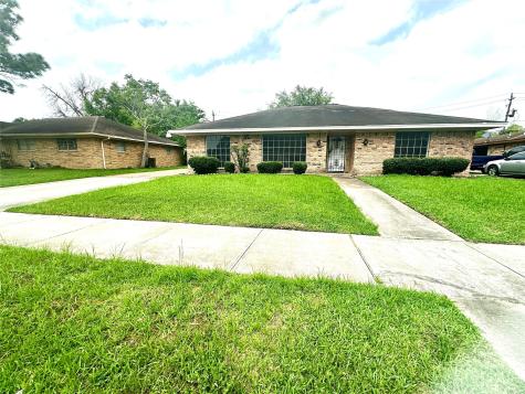 8207 Rockhill Street Houston TX 77061