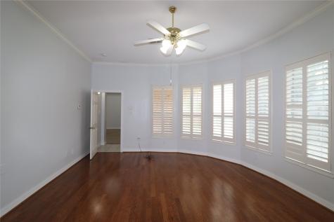 4406 N Pine Brook Way Houston TX 77059