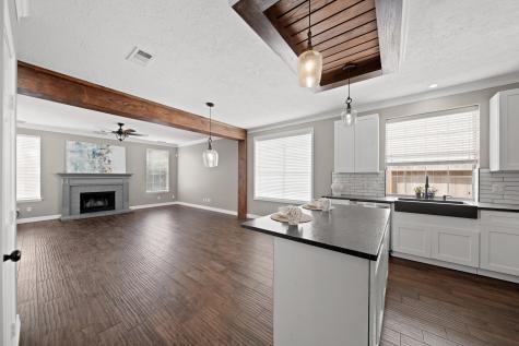 1207 Wildewood Court Sugar Land TX 77479