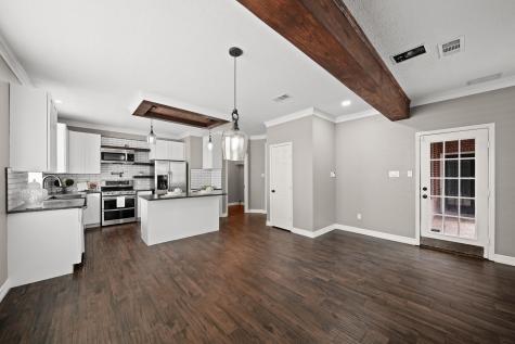 1207 Wildewood Court Sugar Land TX 77479