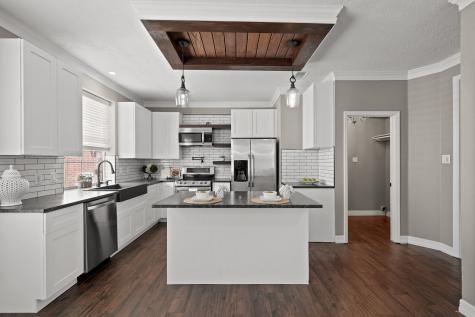 1207 Wildewood Court Sugar Land TX 77479