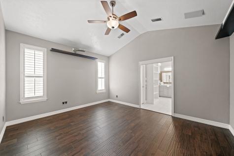 1207 Wildewood Court Sugar Land TX 77479