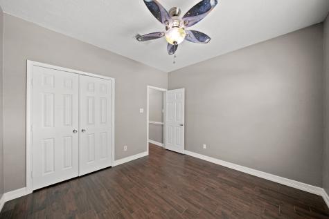 1207 Wildewood Court Sugar Land TX 77479